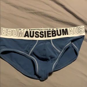 Aussiebum briefs